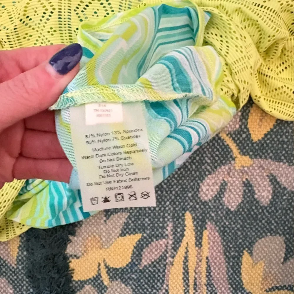 Title Nine Yellow/GreenBlue Swim Coverup Small Long Sleeve Pullover Rashguard